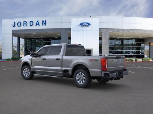 2025 Ford F-250 XLT