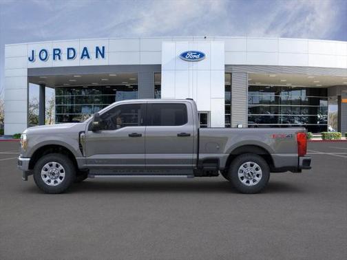 2025 Ford F-250 XLT