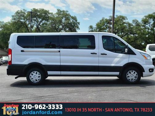 2022 Ford Transit-350 XLT