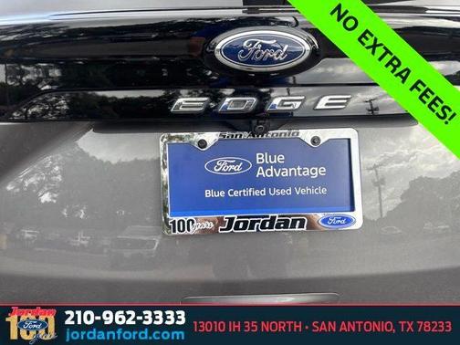 Carbonized Gray Metallic 2022 Ford Edge SE