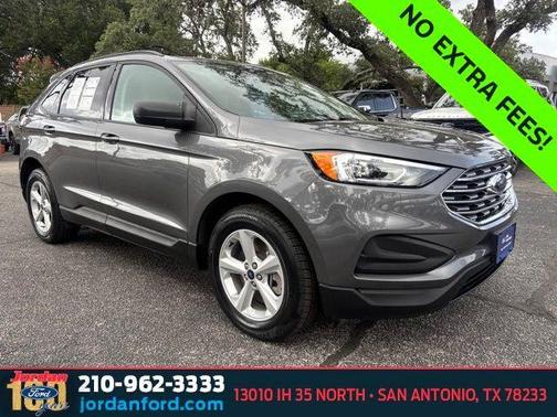 Carbonized Gray Metallic 2022 Ford Edge SE