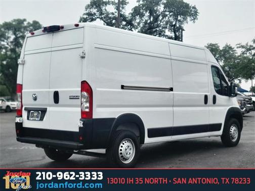 2025 RAM ProMaster 2500 Tradesman