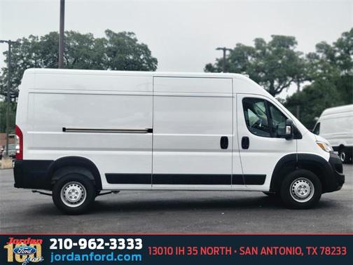 2025 RAM ProMaster 2500 Tradesman
