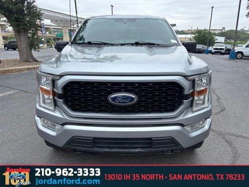 ICONIC SILVER METALLIC 2021 Ford F-150 XL