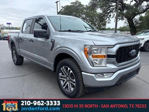 ICONIC SILVER METALLIC 2021 Ford F-150 XL