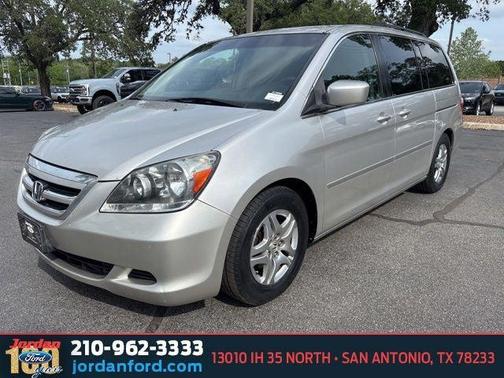 Silver Pearl Metallic 2007 Honda Odyssey EX