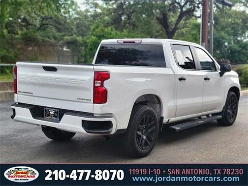 2024 Chevrolet Silverado 1500 Custom