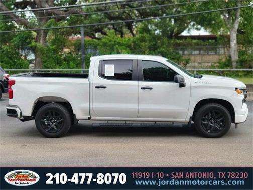 2024 Chevrolet Silverado 1500 Custom