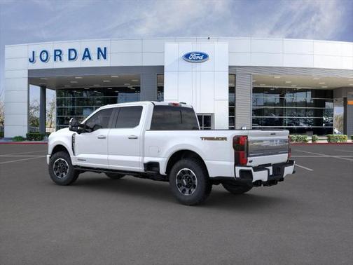 2025 Ford F-350 Platinum