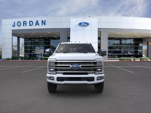 2025 Ford F-350 Platinum