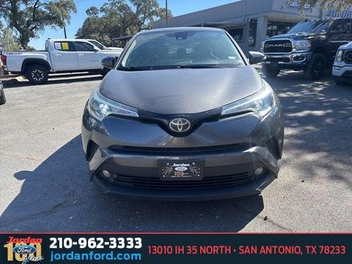 2018 Toyota C-HR XLE Premium