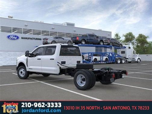OXFORD WHITE 2026 Ford F-350 XL