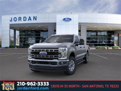2025 Ford F-250 XLT