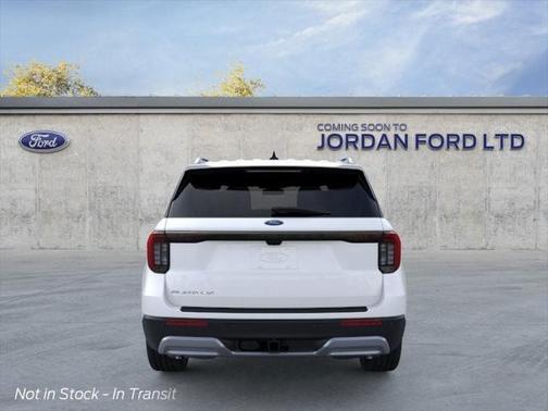 2025 Ford Explorer Platinum