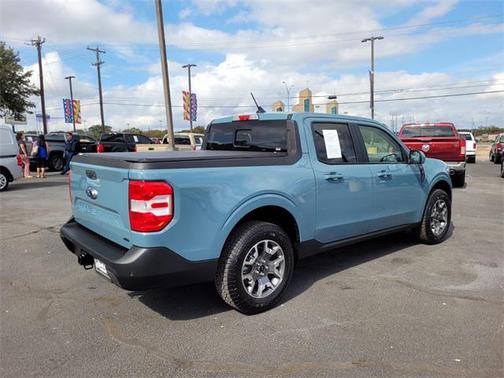 2022 Ford Maverick Lariat