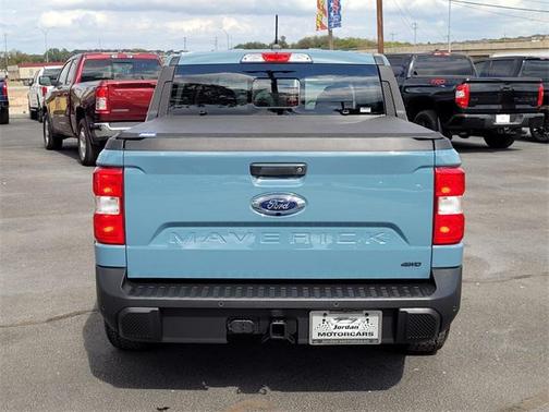 2022 Ford Maverick Lariat