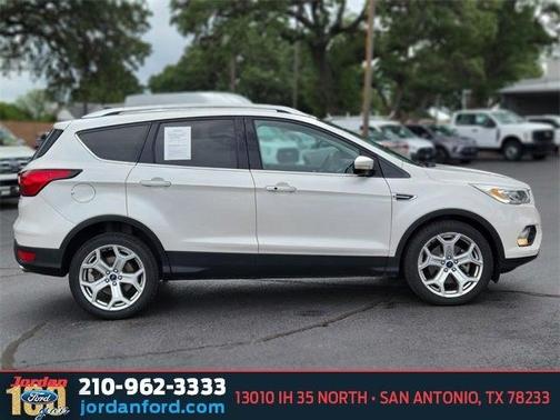 2019 Ford Escape Titanium