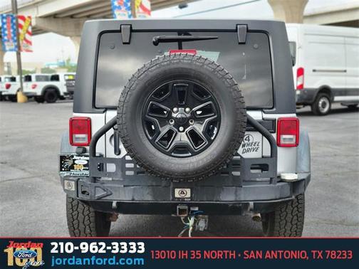 2016 Jeep Wrangler Unlimited Willys Wheeler