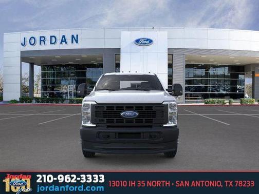 OXFORD WHITE 2026 Ford F-350 XL