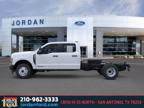 OXFORD WHITE 2026 Ford F-350 XL