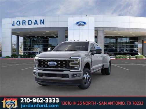 2026 Ford F-350 Platinum