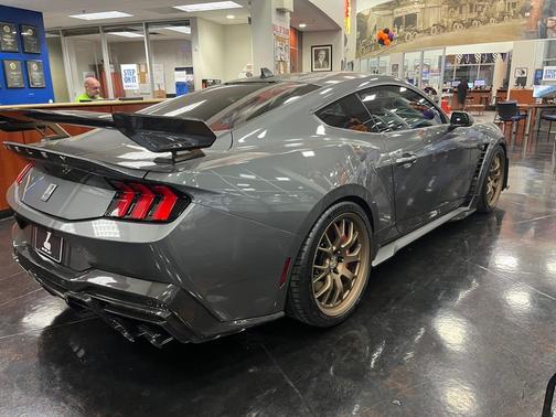 CARBONIZED GRAY METALLIC 2025 Ford Mustang GT Premium
