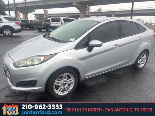 2017 Ford Fiesta SE
