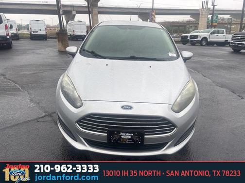 2017 Ford Fiesta SE
