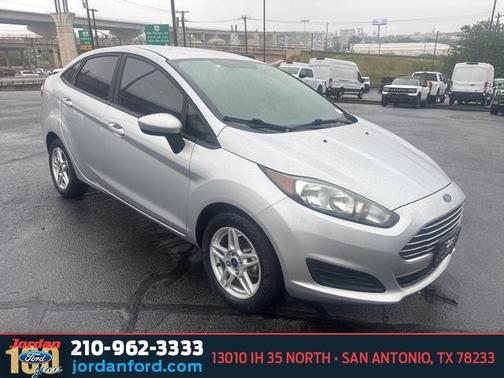 2017 Ford Fiesta SE