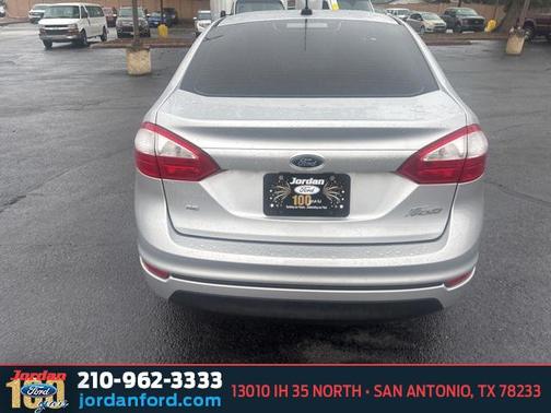 2017 Ford Fiesta SE