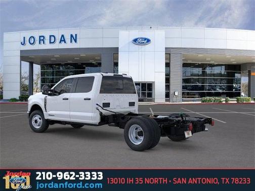 OXFORD WHITE 2026 Ford F-350 XL