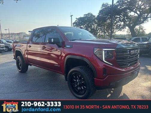 2023 GMC Sierra 1500 AT4