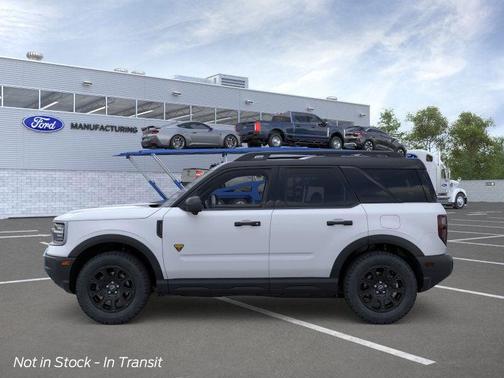 SPACE WHITE METALLIC 2026 Ford Bronco Sport Badlands