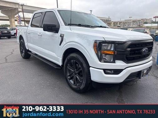 OXFORD WHITE 2023 Ford F-150 XLT