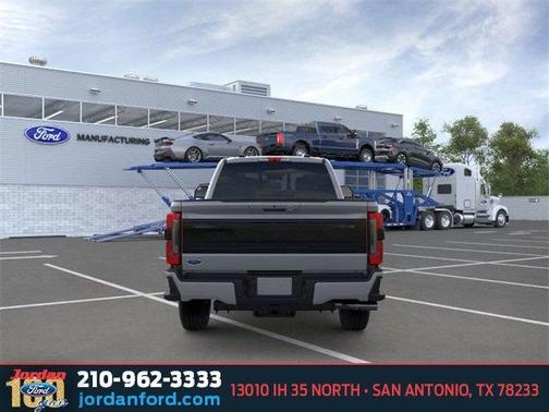 2026 Ford F-350 Platinum
