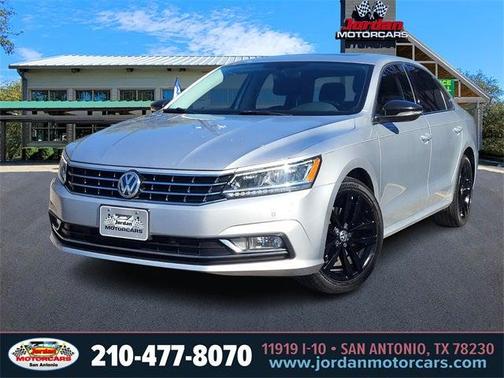 2018 Volkswagen Passat 2.0T SE
