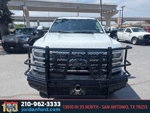 2023 Ford F-350 Lariat