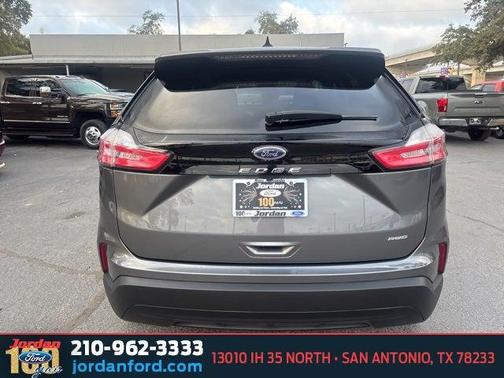 2024 Ford Edge SE