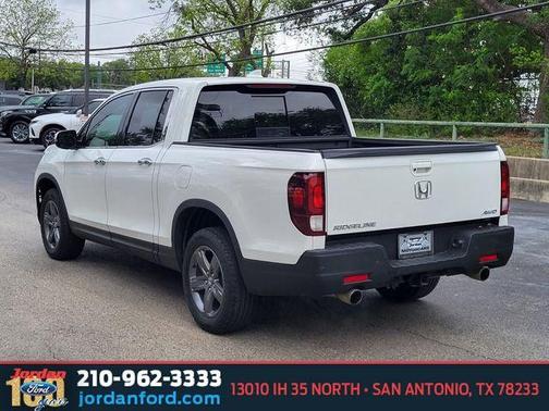 Platinum White 2022 Honda Ridgeline RTL-E