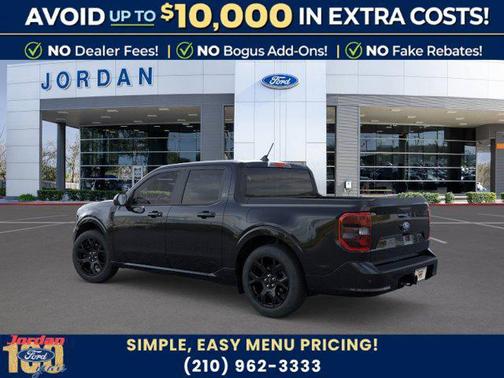 SHADOW BLACK 2026 Ford Maverick Lobo Standard