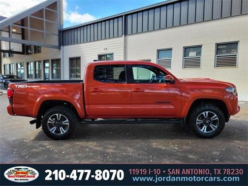 2018 Toyota Tacoma TRD Sport