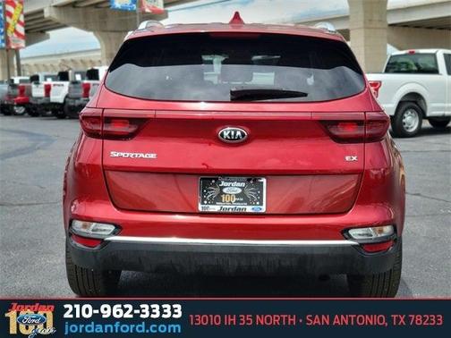 2020 Kia Sportage EX