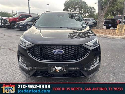 AGATE BLACK METALLIC 2023 Ford Edge ST Line