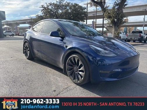 2024 Tesla Model Y Performance Dual Motor All-Wheel Drive