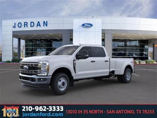 2025 Ford F-350 XLT