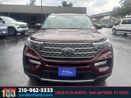 BURGUNDY VELVET MET TINT CC 2022 Ford Explorer King Ranch