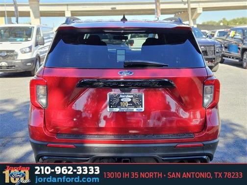 2023 Ford Explorer ST