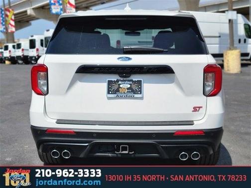 2022 Ford Explorer ST