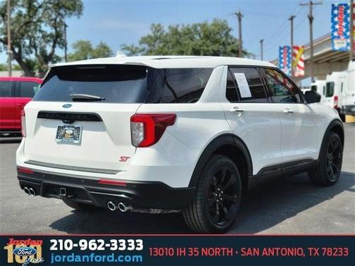 2022 Ford Explorer ST
