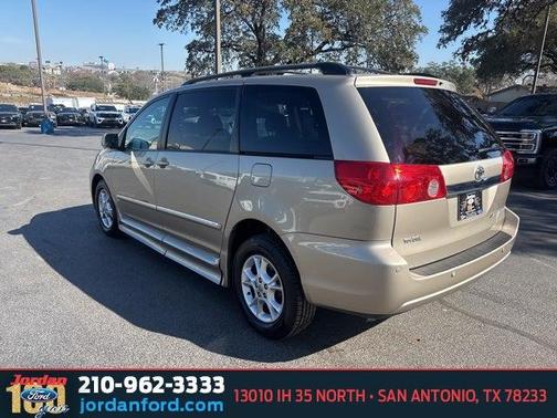 2006 Toyota Sienna XLE Limited